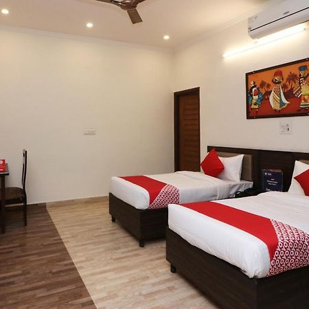 Nest Residency Фарідабад Екстер'єр фото